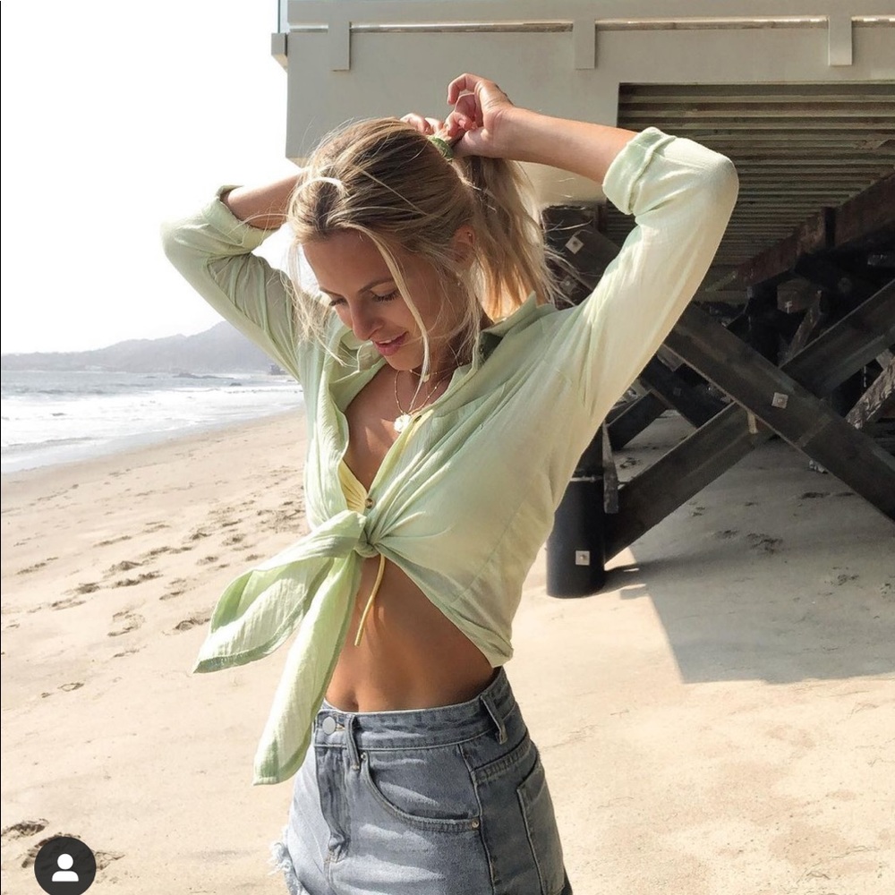 Blackbough light green linen shirt
